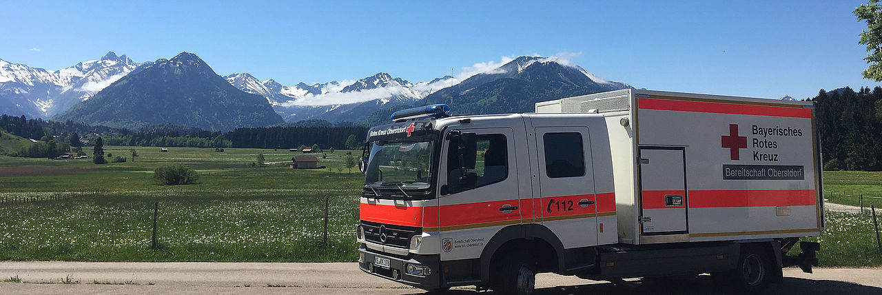 Gerätewagen_mit_Oberstdorfer_Bergen Gerätewagen_mit_Oberstdorfer_Bergen